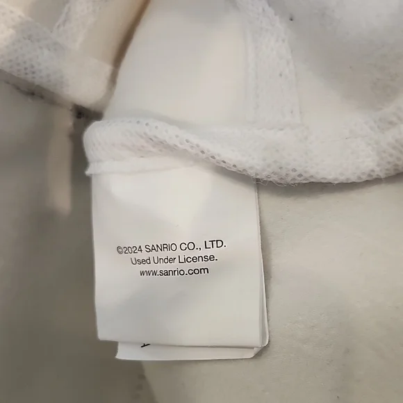 Hello Kitty And Friends Backpack - Picture 2 of 4